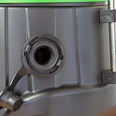 Сливное отверстие строительного пылесоса для влажной уборки с функцией насоса Eibenstock EPS 50 Сливное отверстие строительного пылесоса для влажной уборки с функцией насоса Eibenstock EPS 50